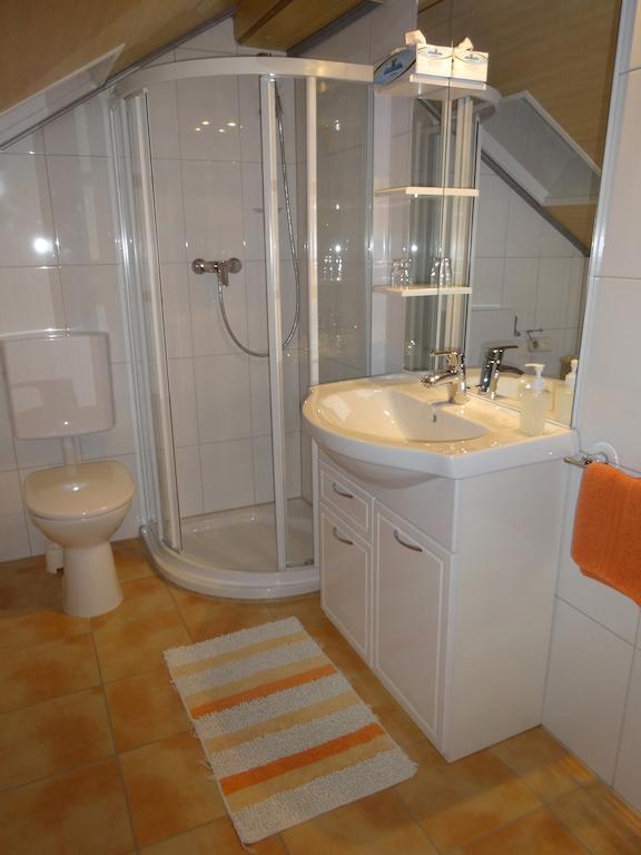Pension Scherwirt Hotel Graz Bilik gambar